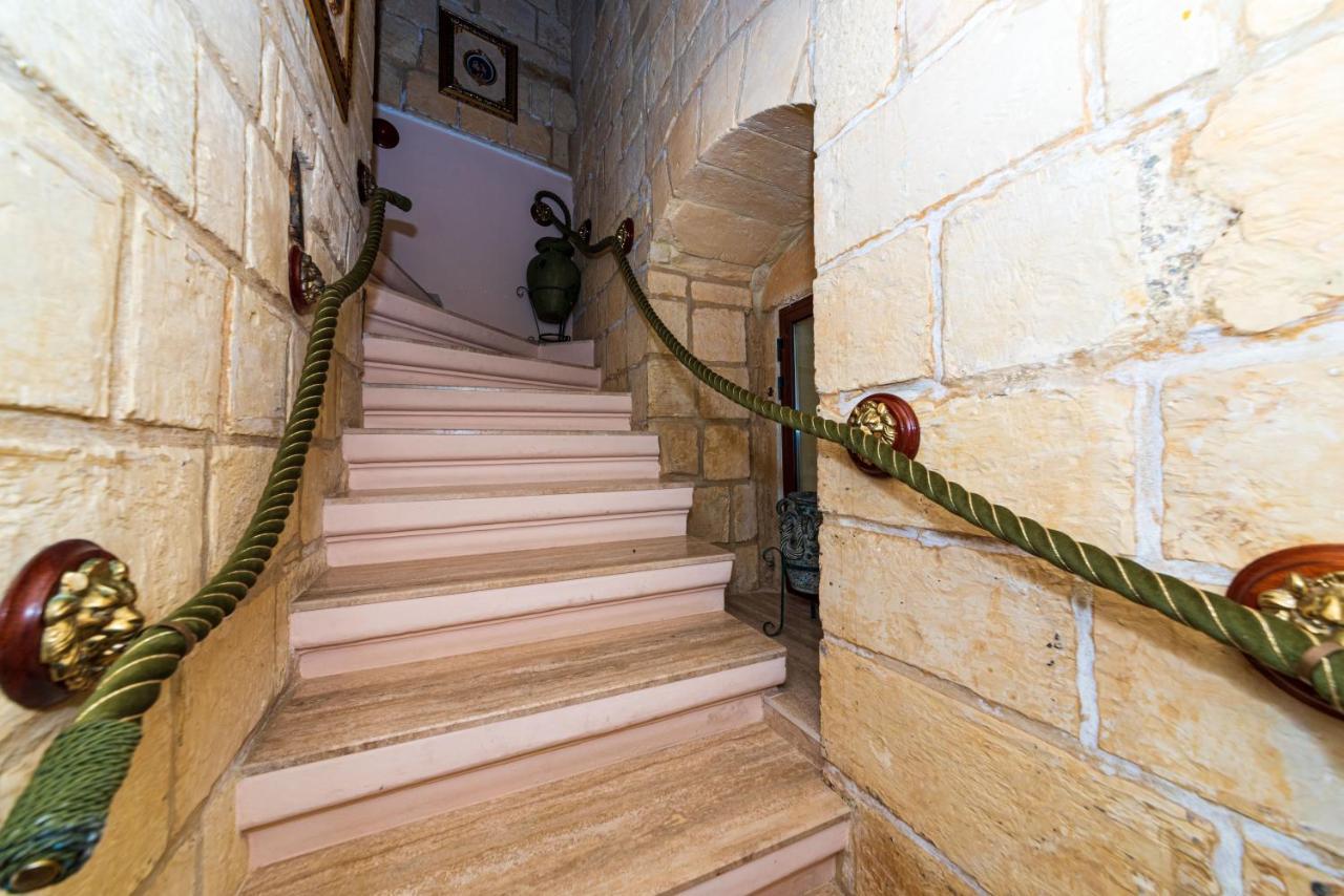 Valletta Traditional Townhouse Buitenkant foto