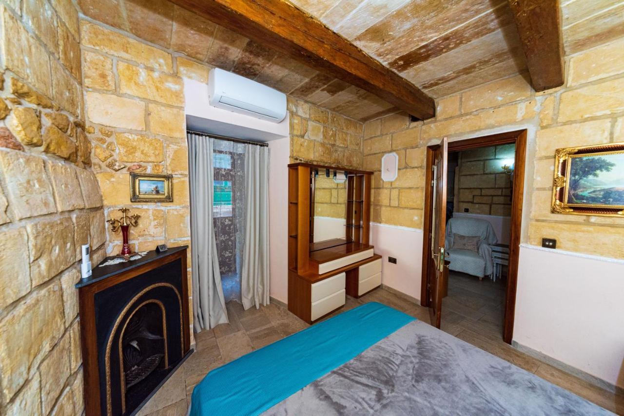 Valletta Traditional Townhouse Buitenkant foto